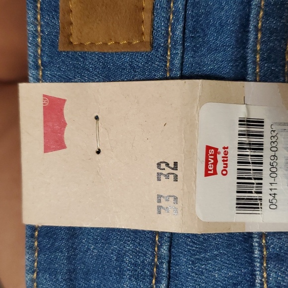 Levi's Demi Curve Mid-Rise Blue Skinny Jean's Size W33 L32  NWT - Picture 4 of 6